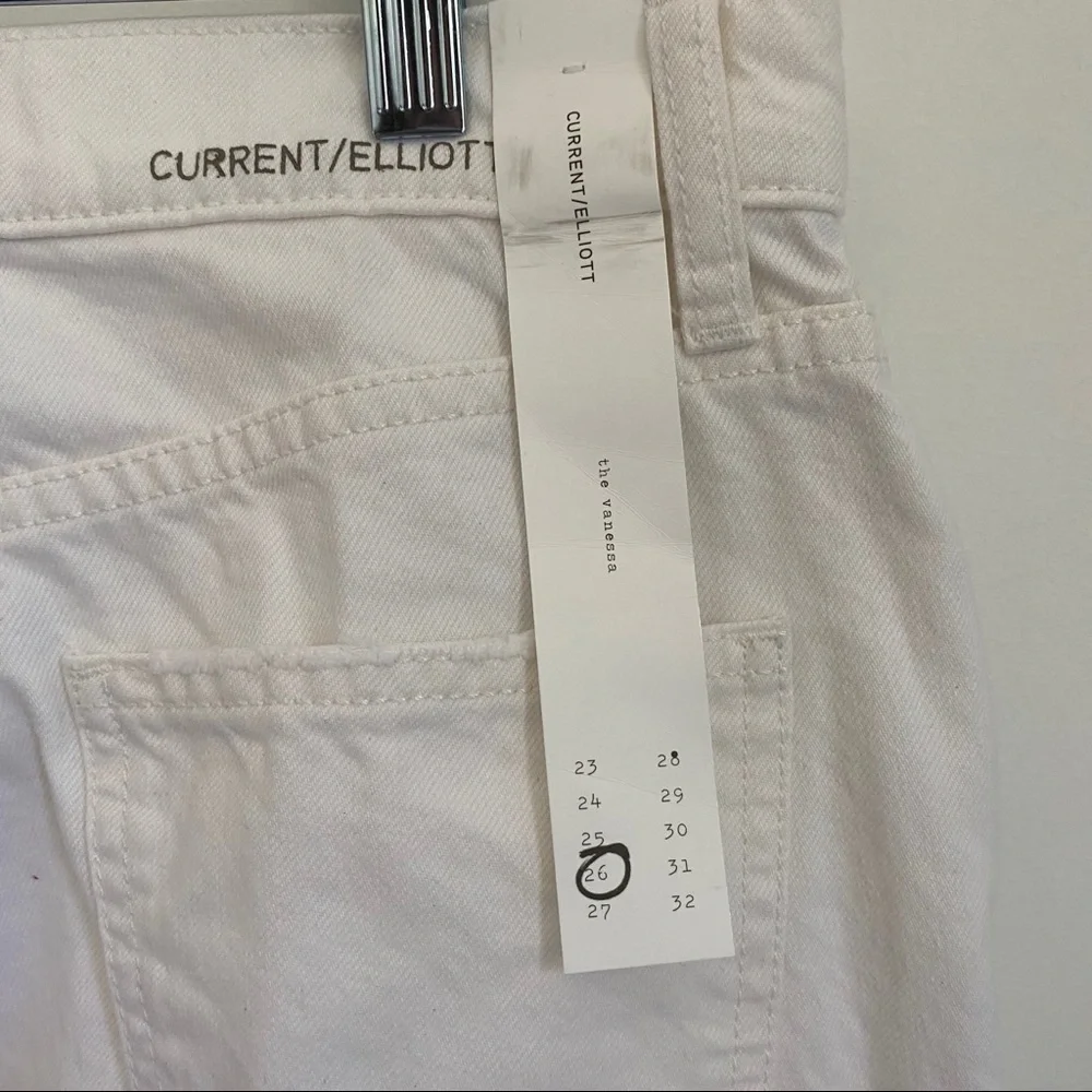 NWT Current/Elliott Straight Leg White Denim Jeans